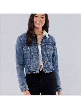 Hollister Blue Denim Jean Jacket Sherpa lined